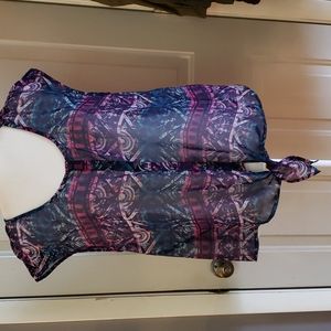 🌹Maurices Multicolor Short Sleeve Top-Size XL 🌹